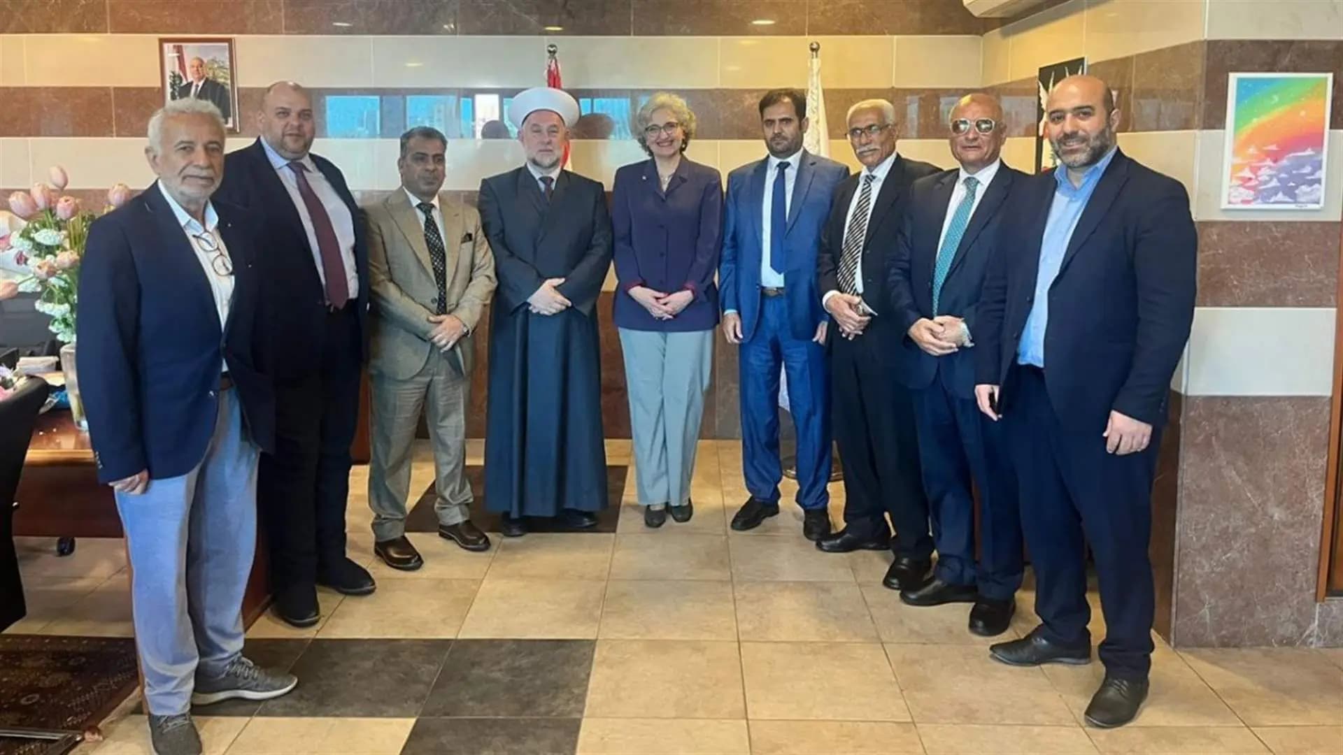كرامي تستقبل وفد رابطة الجامعات الإسلامية