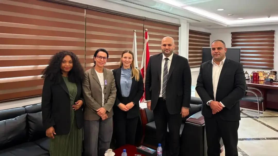 ناصر الدين لوفد Gavi: لاستمرار دعم تلقيح الأطفال