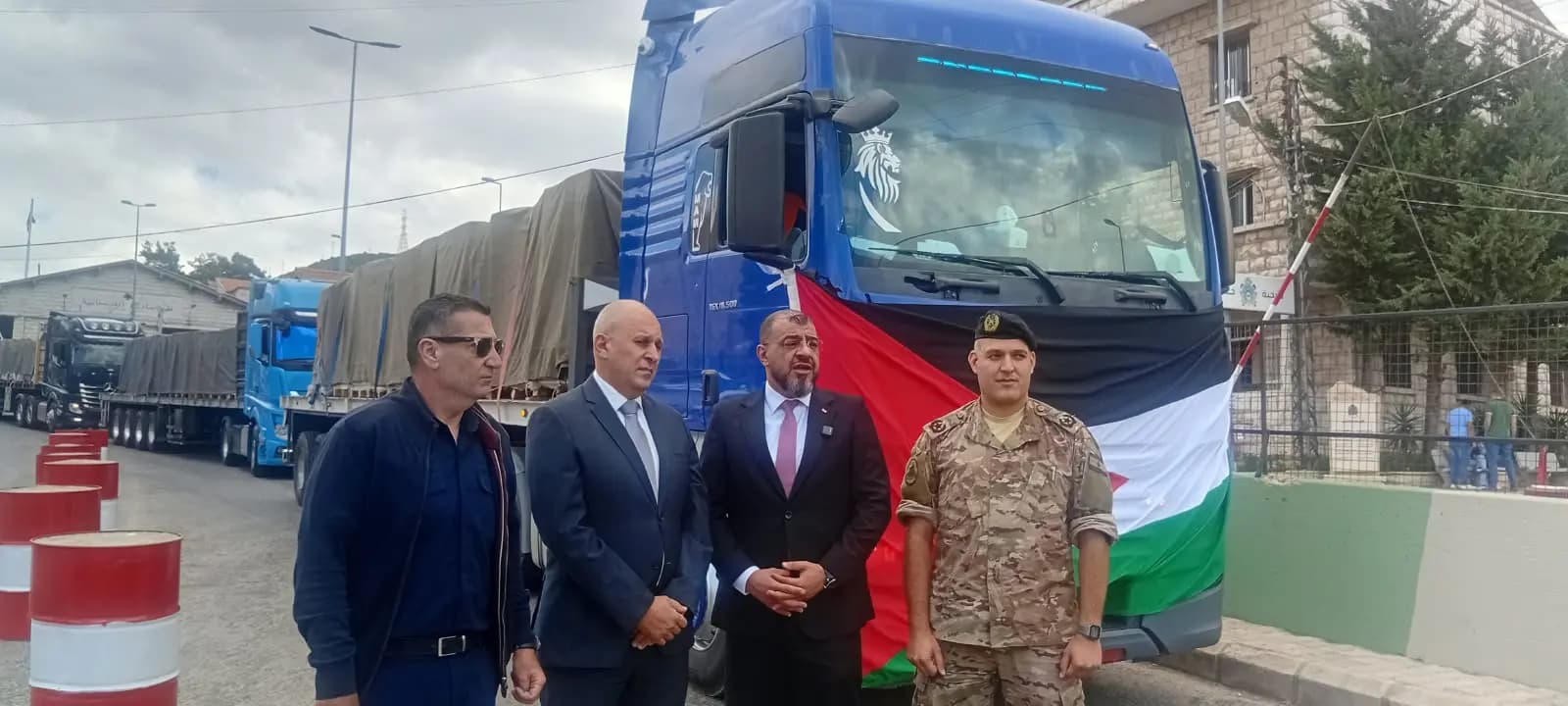 مساعدات أردنية جديدة تصل إلى معبر المصنع