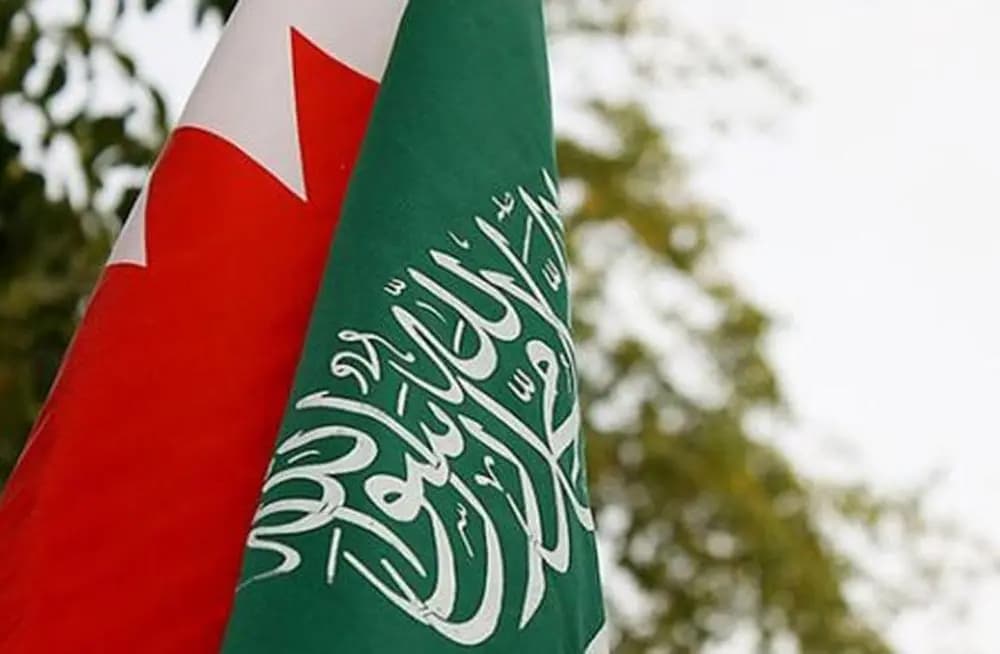 هجوم إيراني على ناقلة سعودية في هرمز.. والبحرين تندد