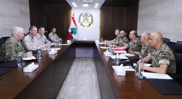 هيكل يستقبل "كليرفيلد".. ويبحثان تطورات الجنوب