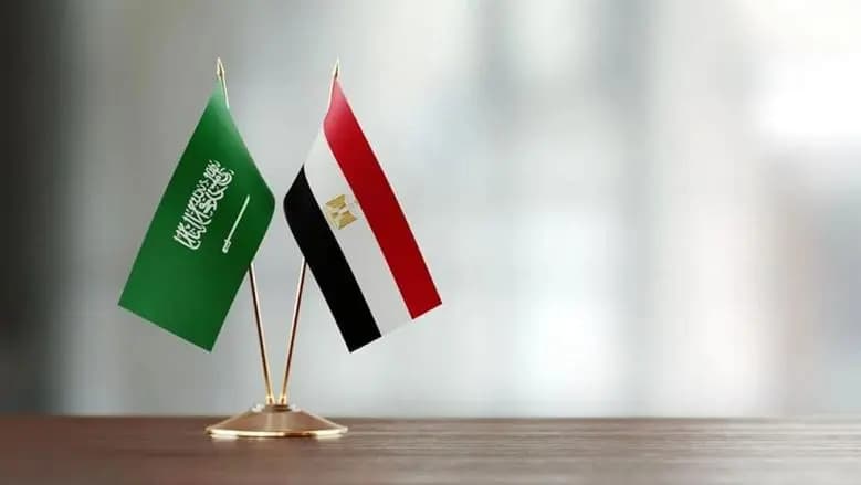 مصر تدين الهجمات على السعودية.. وتؤكد تضامنها الكامل مع المملكة