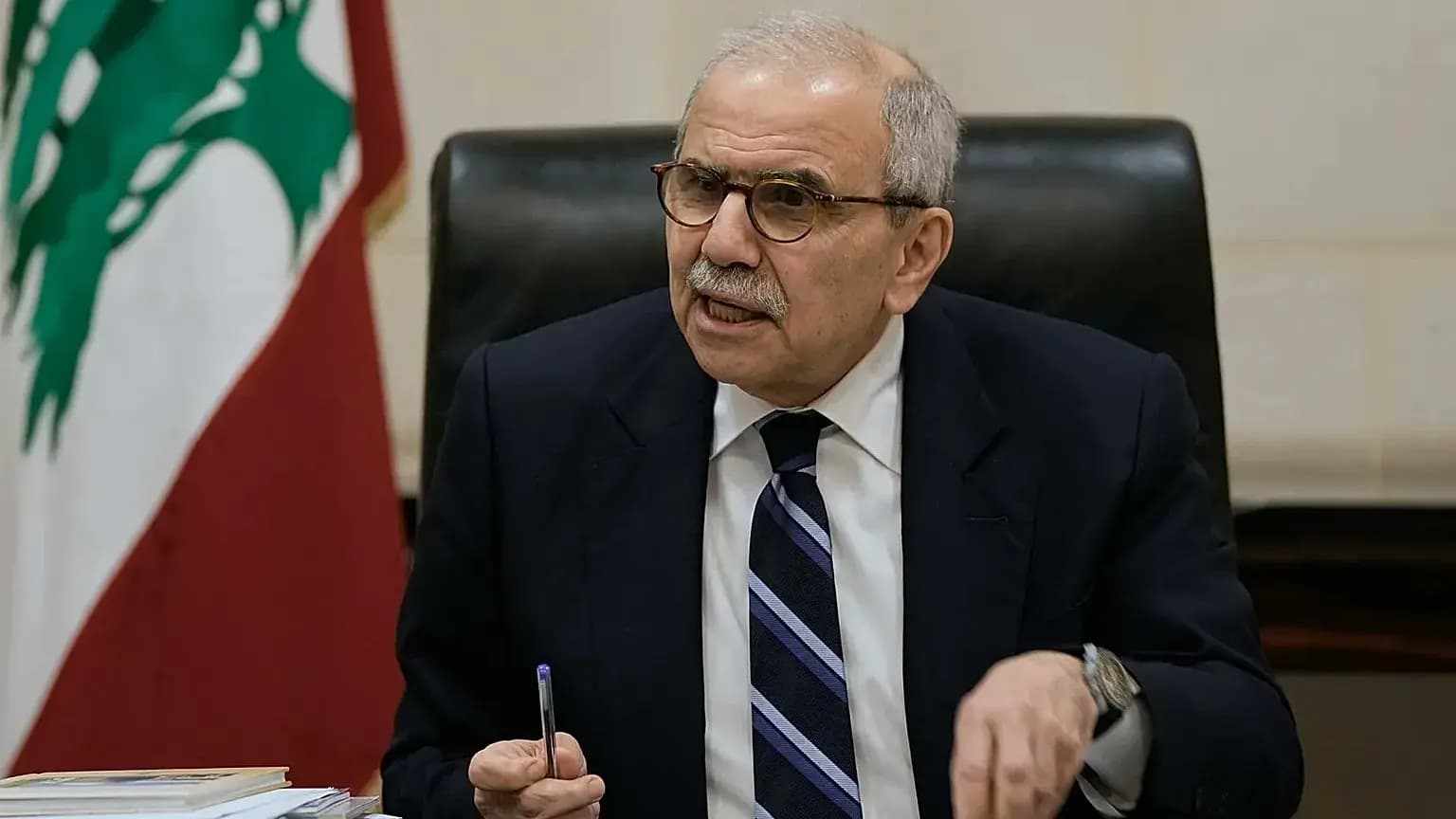 سلام: صحة الناس لا تحتمل المجازفة!