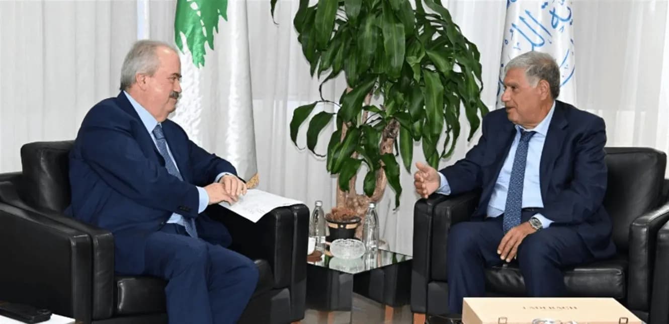 دعم مزارعي التبغ في الجنوب على طاولة وزير المالية
