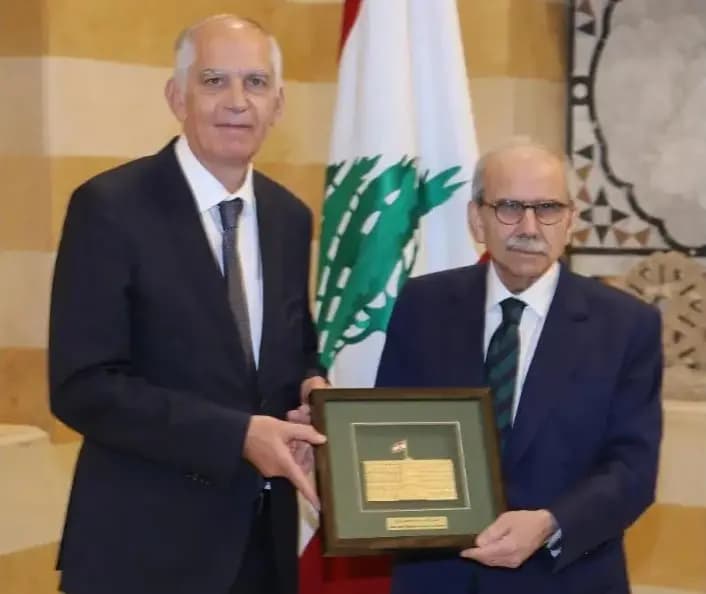 سلام يودع ماغرو
