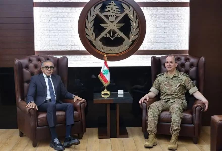 هيكل يستقبل السفير المصري ورسامني في اليرزة