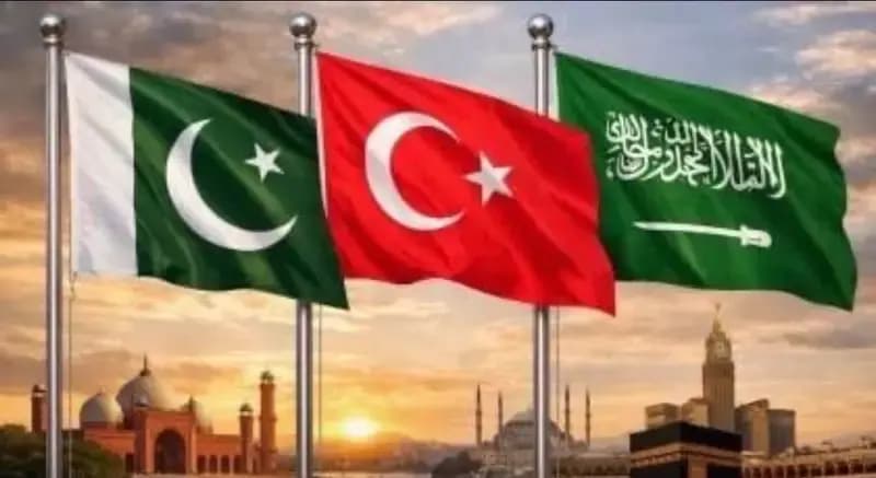 اتفاقية مكة.. تحالف دفاعي ثلاثي لتعزيز أمن المنطقة