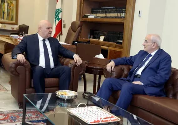 الأوضاع الأمنية بين عون و منسى