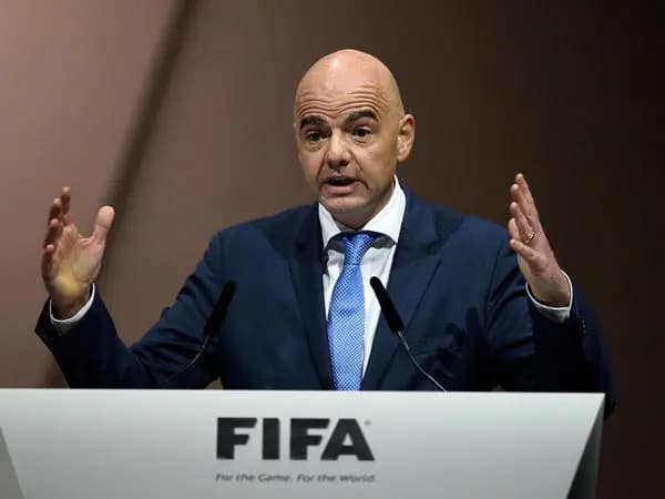 شكوى جنائية من "الويفا" بحق إنفانتينو!