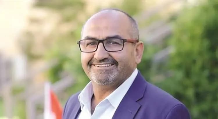 الحشيمي: موقفي واضح إلى جانب المفتي دريان ودار الفتوى
