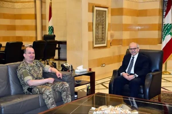 سلام يستقبل قائد الجيش.. و"اتفاق الإطار" على الطاولة