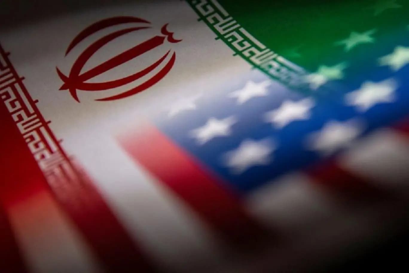 "أكسيوس": توقف الهجمات الأميركية نتيجة جهود إقليمية