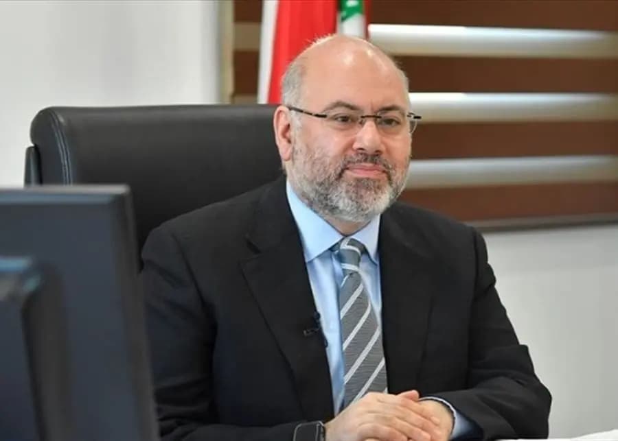 الأبيض بحث في شؤون القطاع الطبي مع مجلس النقابة