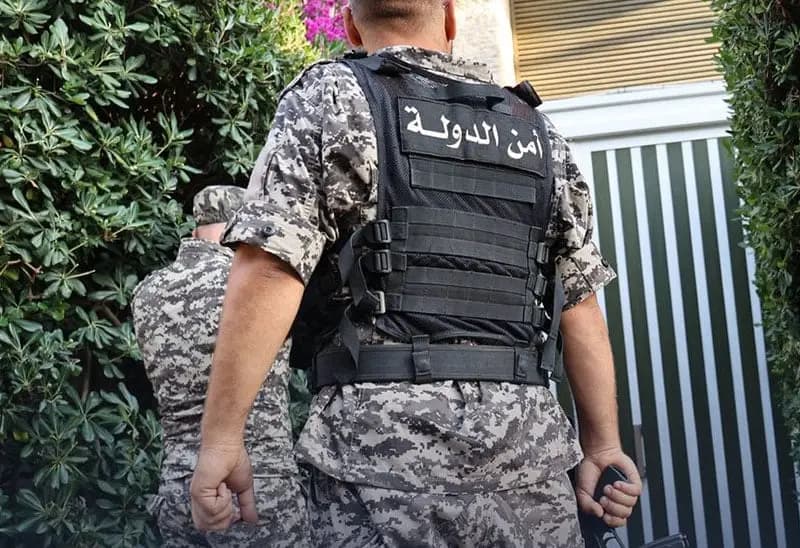 بائع أدوية مخدرة في بيروت!