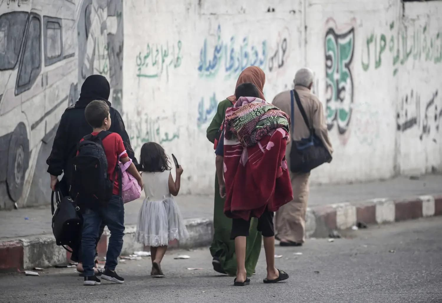 "في غزة".. شهداء وجرحى وعائلة تشطب من السجل