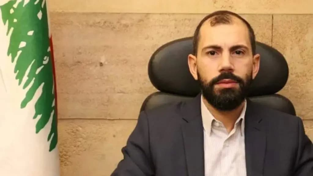 أحمد الخير يعلن إطلاق تكتّل الاعتدال الوطني