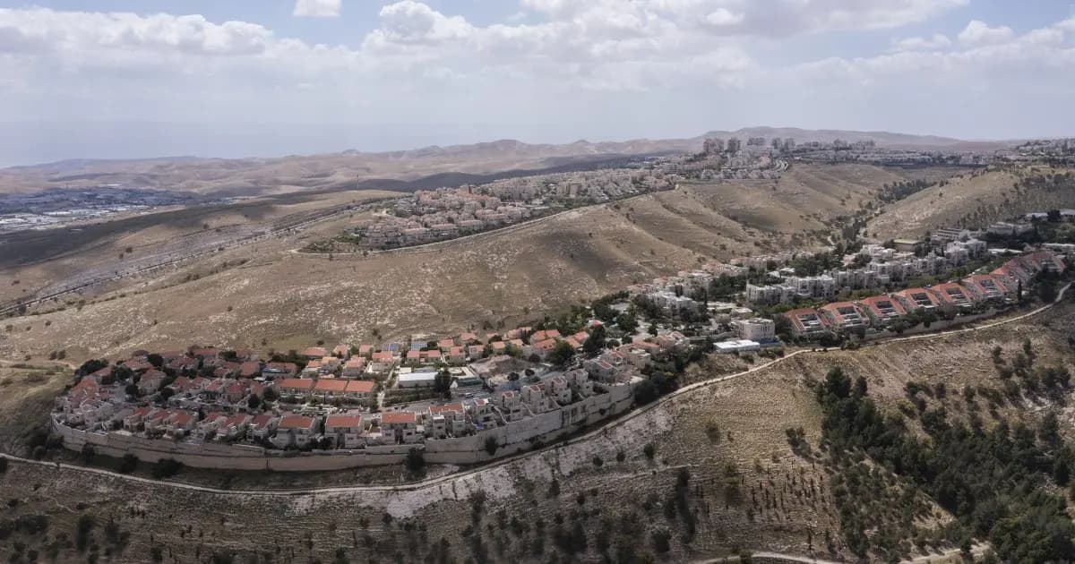فرنسا تدين انتهاكات المستوطنين