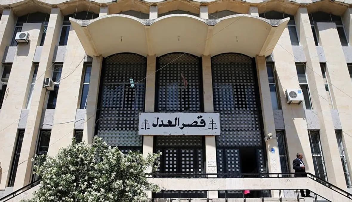مبنى حكومي مهدد بالانهيار.. وإخلاء فوري!
