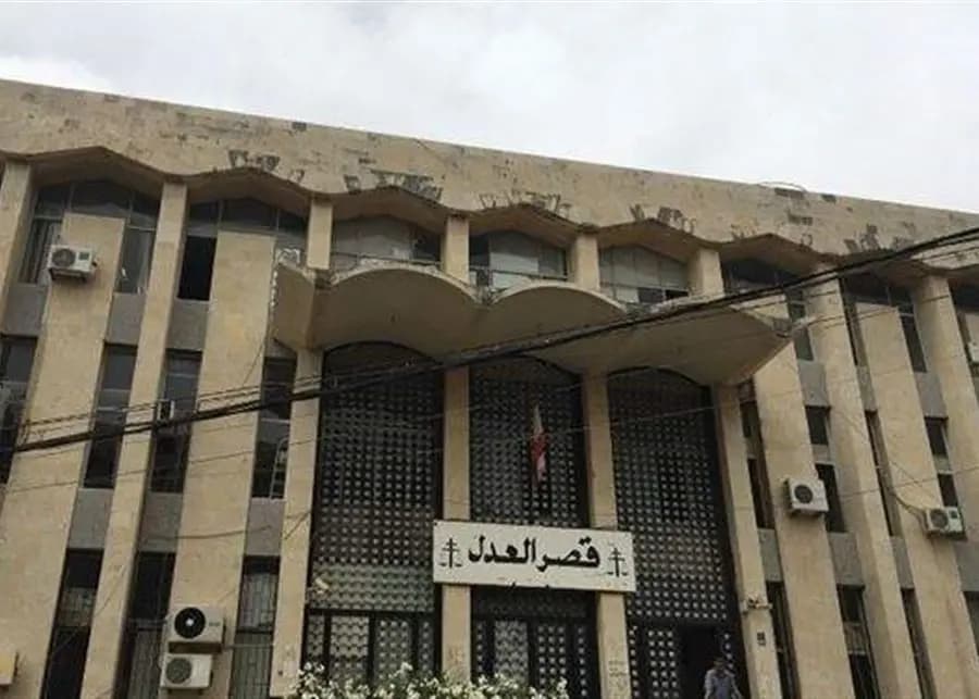 إقفال مبنى عدل بعبدا مستمر.. وهيئة الطوارئ تحذّر من الضرر