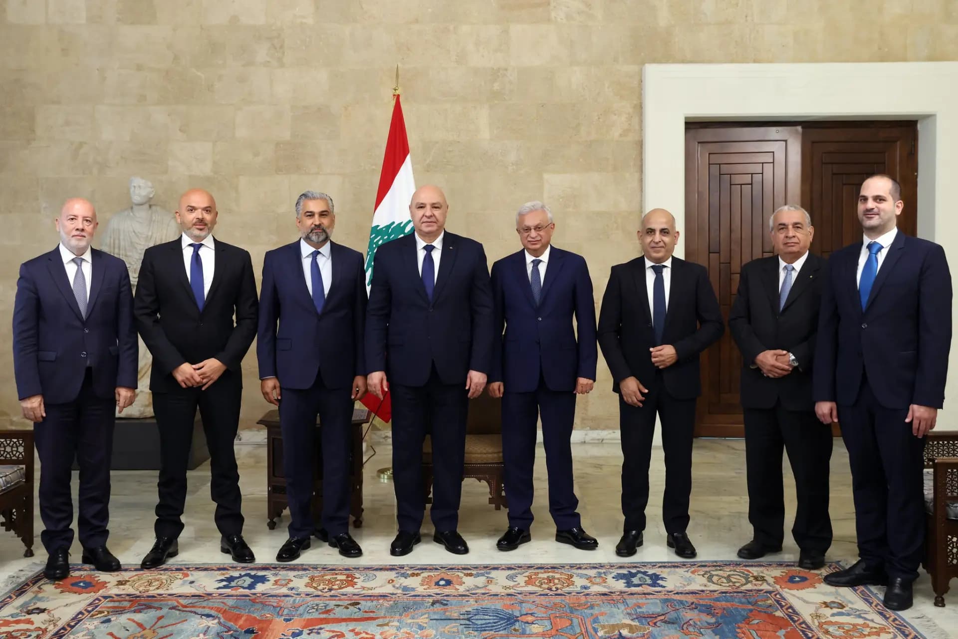 عون يستقبل وفد مجلس الأعمال اللبناني - الكويتي.. وينوه بدعم الكويت