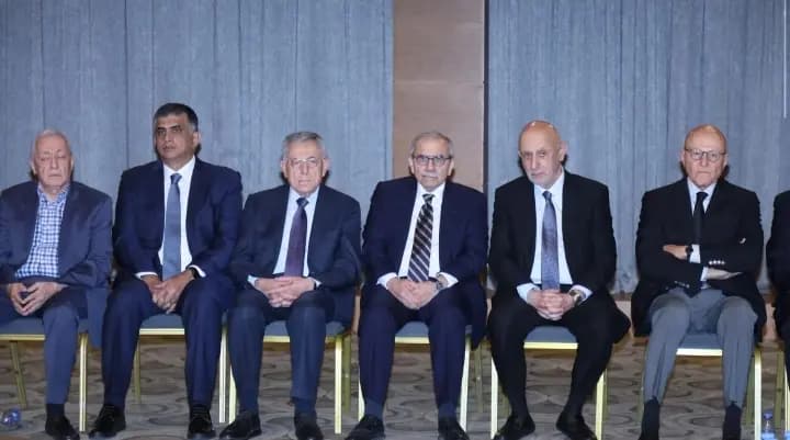 سلام يعزي بالرفاعي