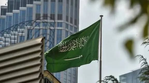 السعودية ترد على الشيخ قـ.ـاسم: لا نتعامل مع أحـ.ـزاب!