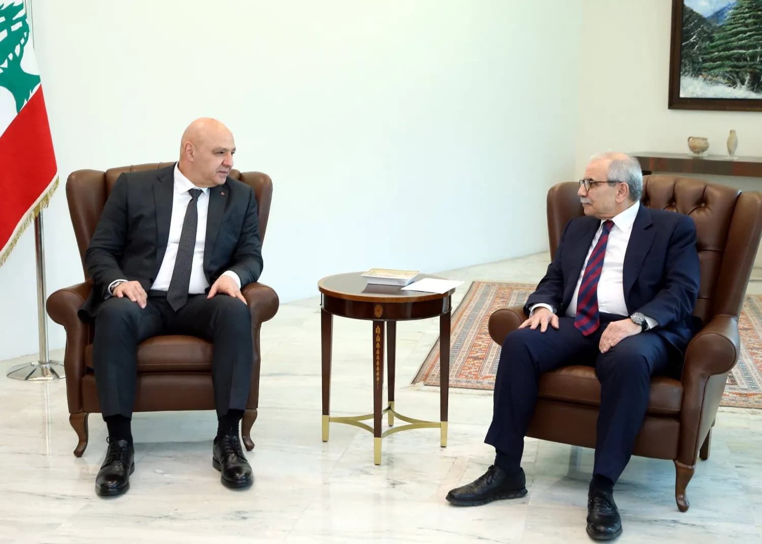 "زوبعة وانتهت".. ماذا عن العلاقة بين الرئيسين؟
