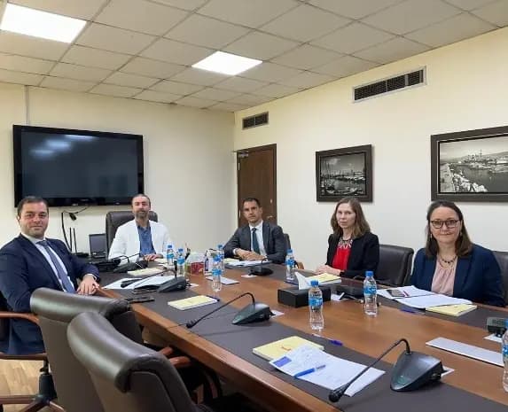 عيتاني يستقبل وفدًا من البنك الأوروبي.. وهذا ما تم بحثه