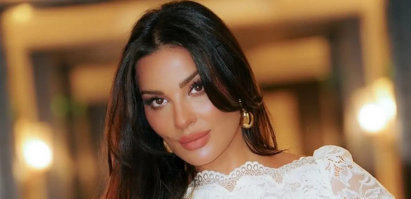 الكل بيوقع.. حتى نادين!