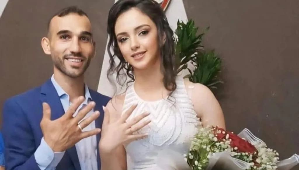 الرياضة تفقد بطلها ربيع زهر وزوجته