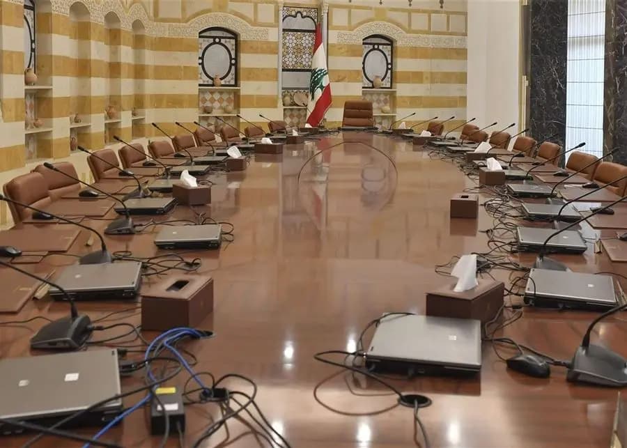 النفط والاقتصاد والرموز الوطنية.. في صدارة قرارات اليوم