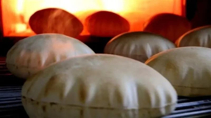 وقف تسليم الطحين لأفران المناقيش ومخابز المرقوق والباتسيري