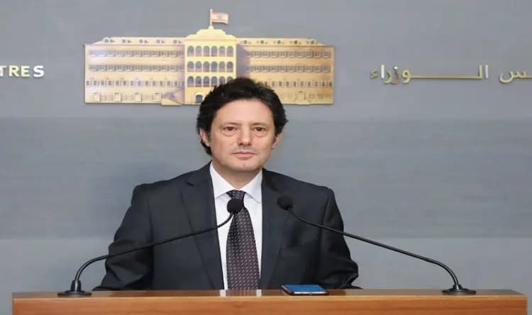 المكاري إلى الكويت..ما السبب؟