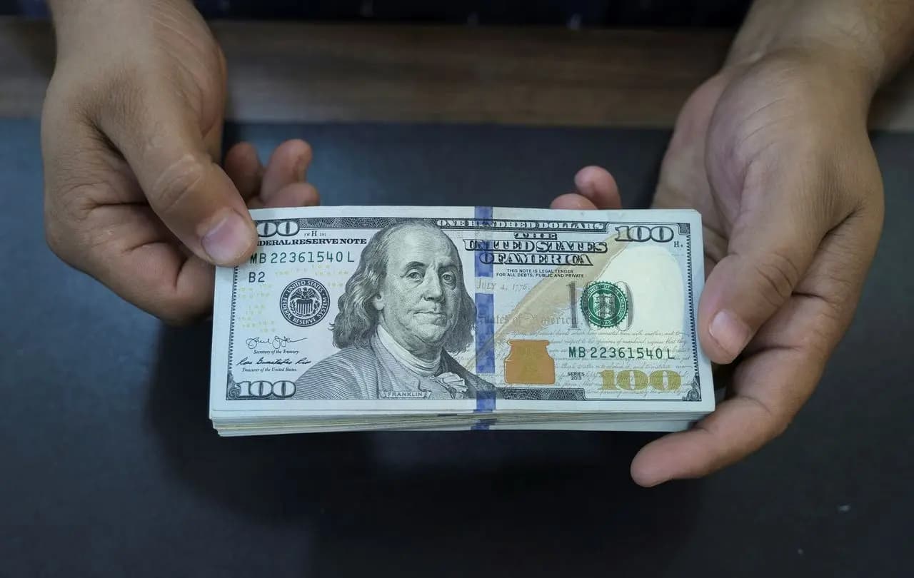 افتتاحية الدولار