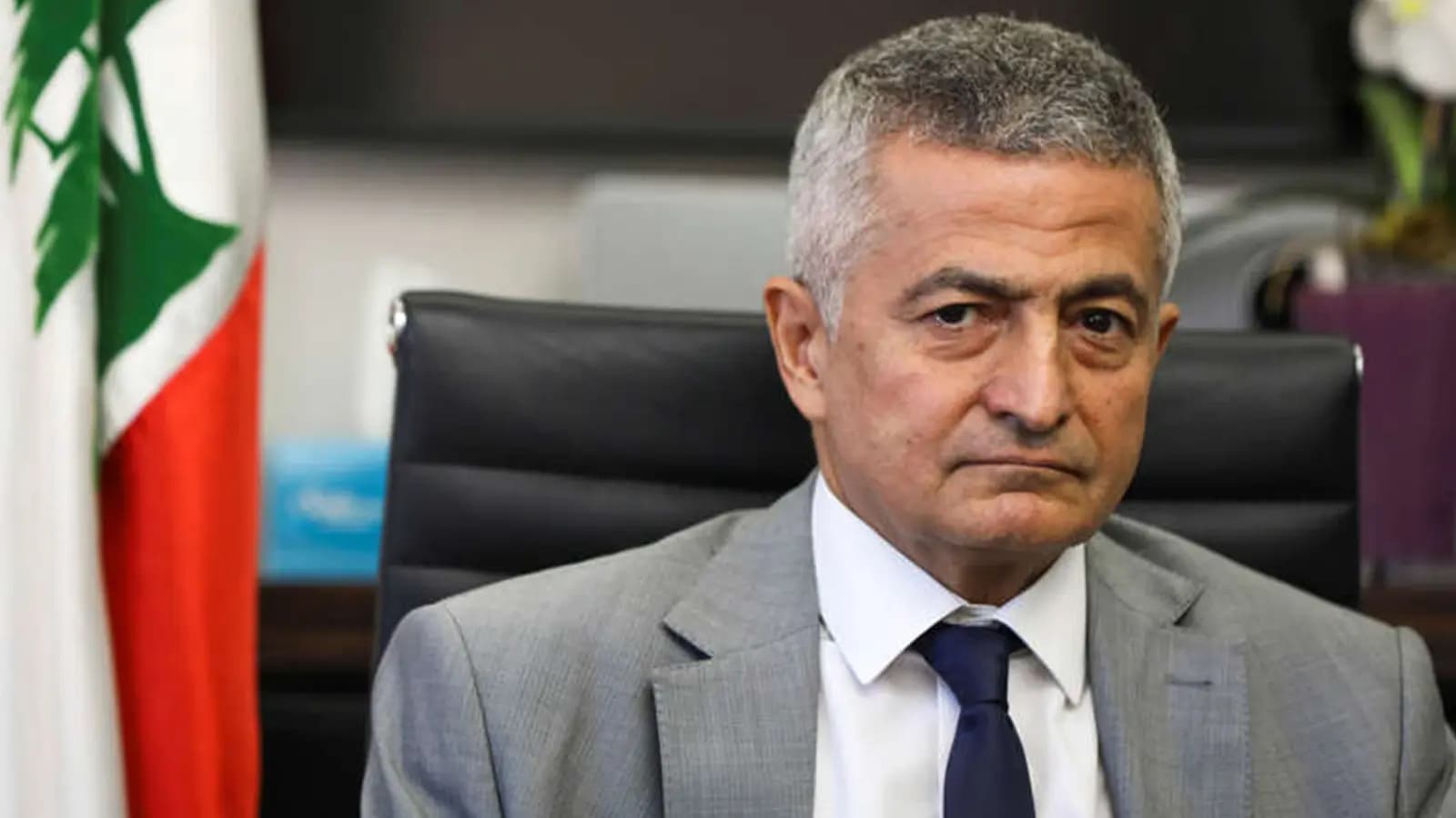 قراران جديدان لوزير المال