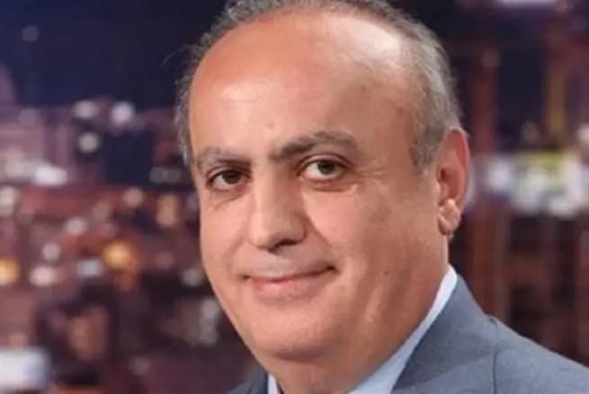 وهاب لمكاري "أدعو الله أن يُبعد عنهم الديمقراطية المجيدة"