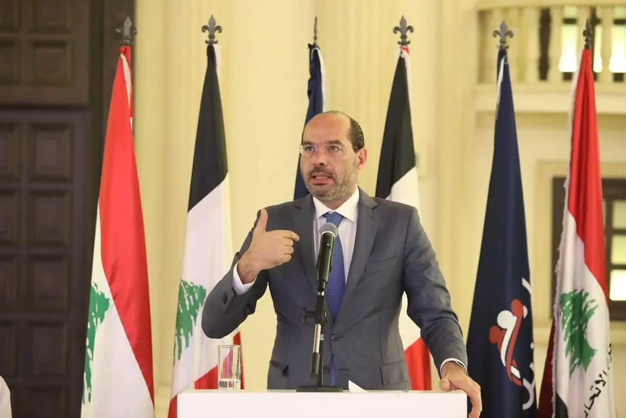 مراد عزّى بالعسكريين: هذا قدر الأحرار