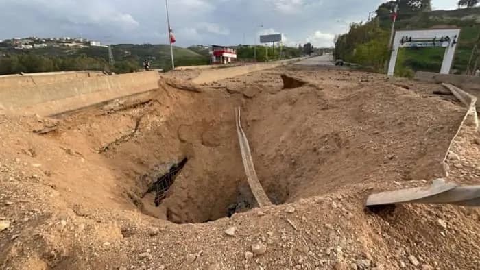 في الخرايب.. تضرر شبكات الكهرباء جراء الغارات على جسر القاسميّة