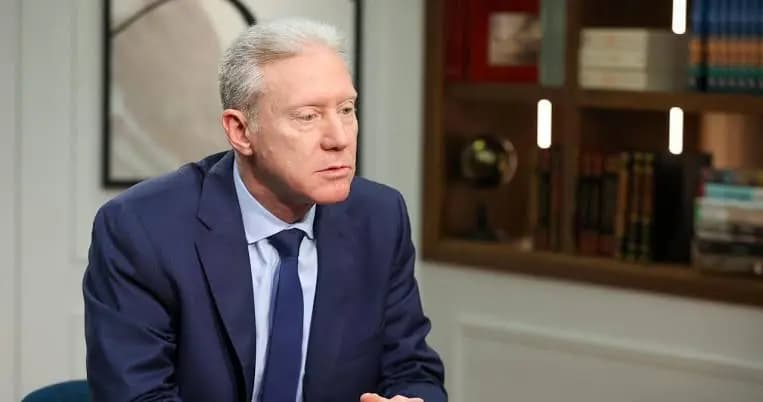 رجي لنظيره القبرصي: نعول على أصدقاء لبنان