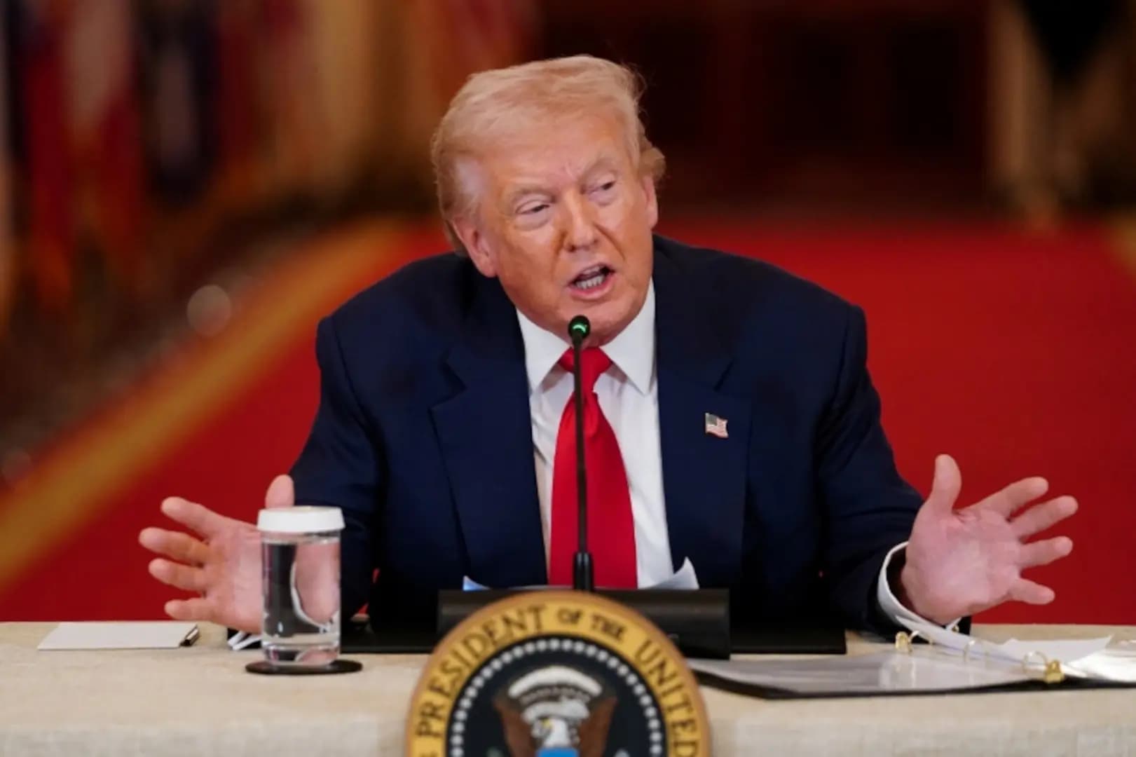 ترامب: الاتفاق ممكن لكن غير مضمون.. نعمل من أجله!