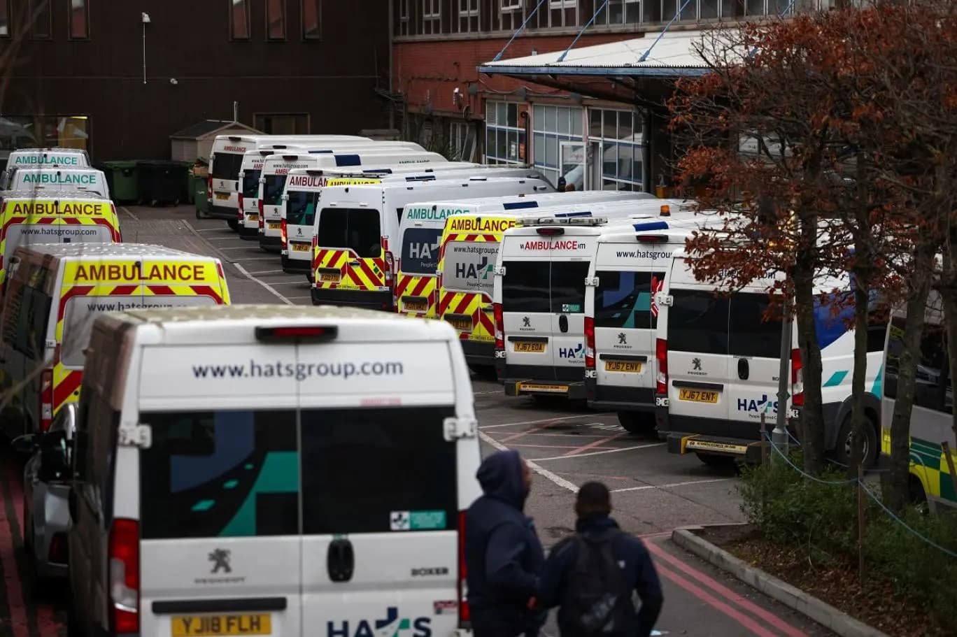 سيارة إسعاف يهودية محـ. ـترقة.. والشرطة تحقق