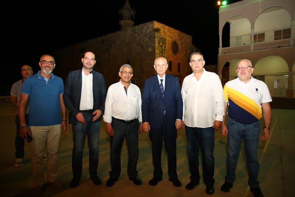 أسامة سعد مع عبد الرحيم مراد وحسن مراد يجولون في صيدا القديمة