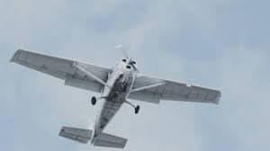 تحطّم طائرة داخل منزل في فلوريدا.. وهذا ما حصل!