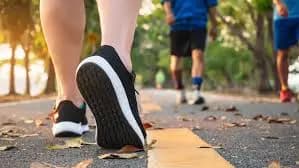 المشي لمدة 10 دقائق إضافية يوميا قد يضيف سنوات إلى حياتك