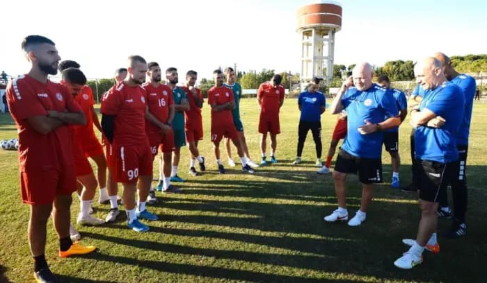 الفرصة الأخيرة للبنان والعراق في صيدا ضمن تصفيات مونديال قطر