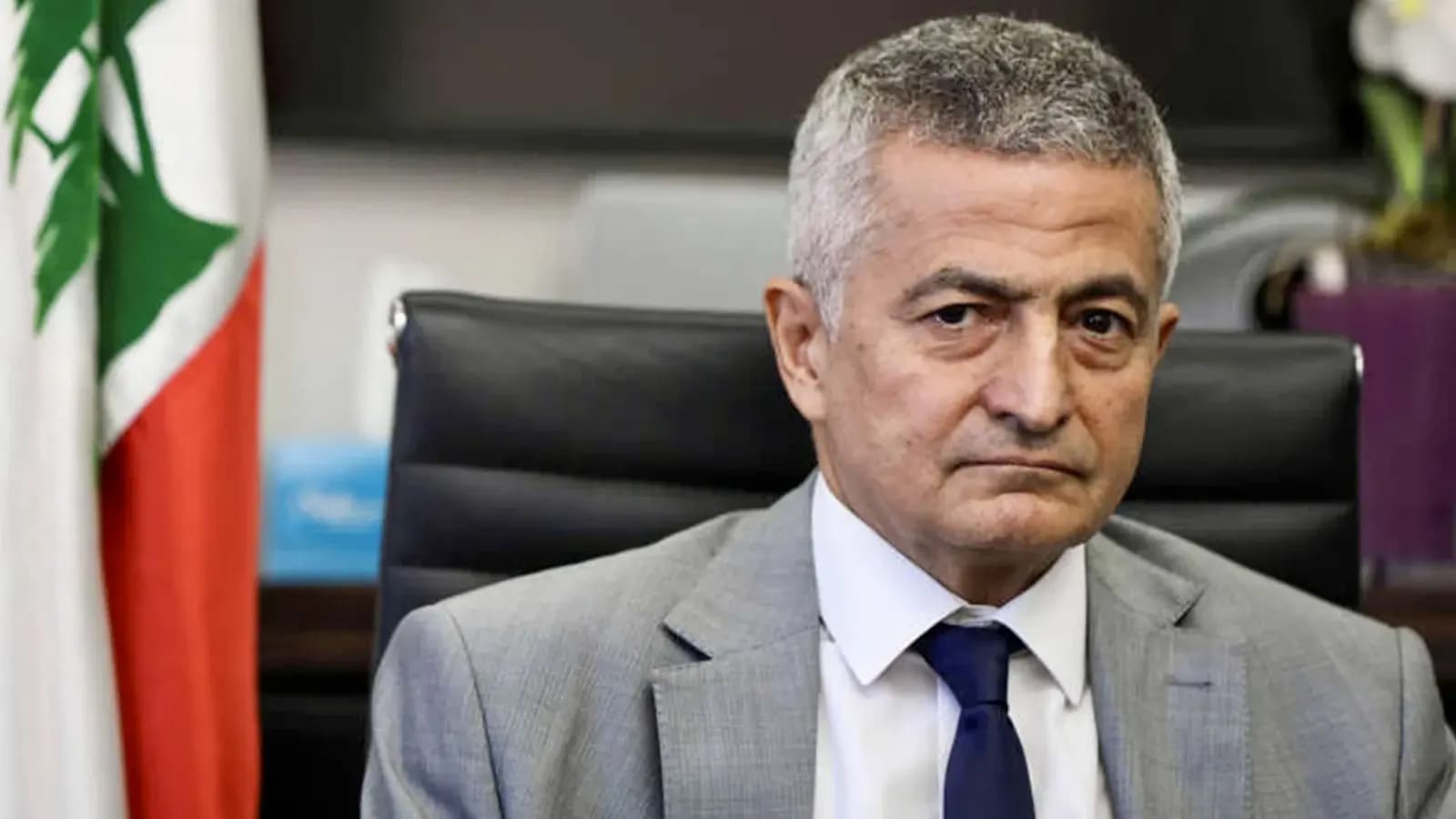 الخليل : إقرار مشروع موازنة 2025 بمرسوم ضرورة ملحة