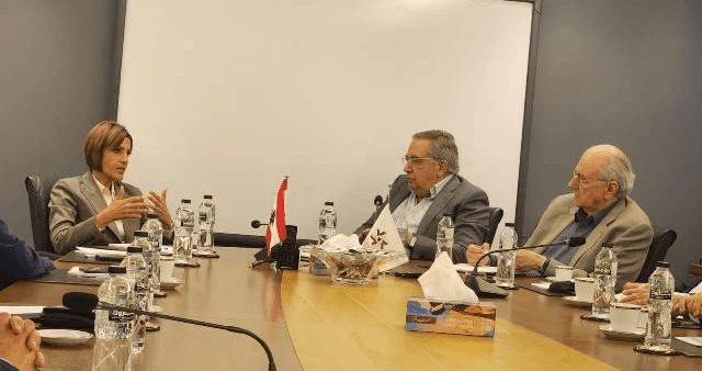 نحو شراكة خضراء: مؤتمر صناعي–بيئي بين وزارة البيئة وجمعية الصناعيين