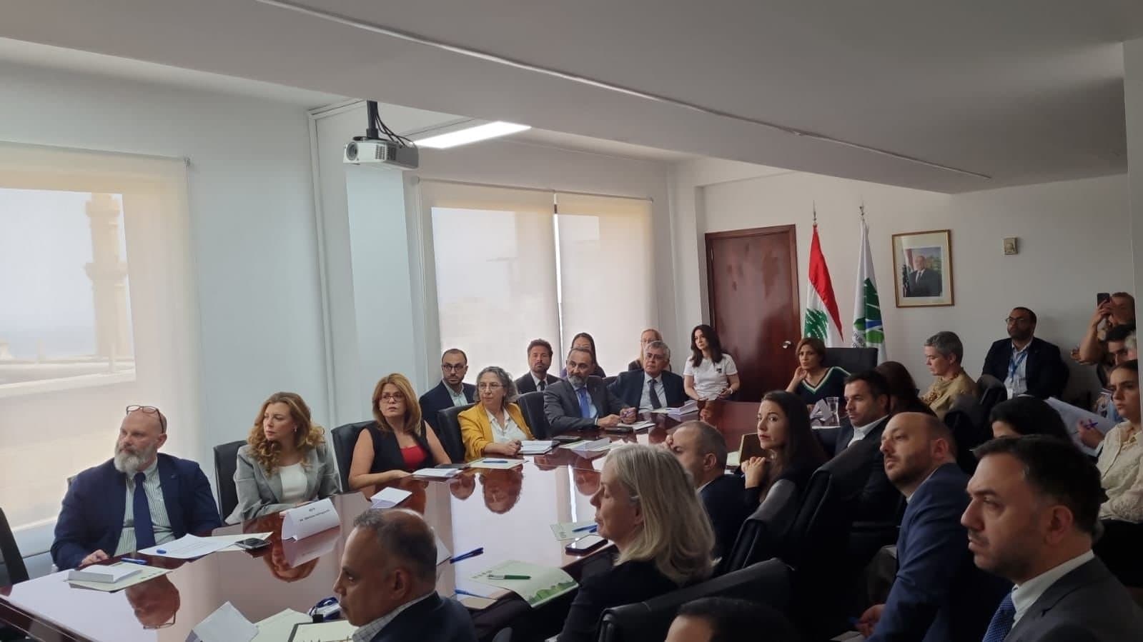 الزين تعرض خطة البيئة وتدعو للدعم الدولي