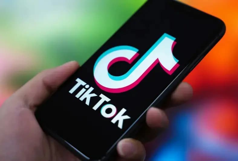 تتعلق بطلاب الجامعات.. ميزة مرتقبة من "تيك توك"