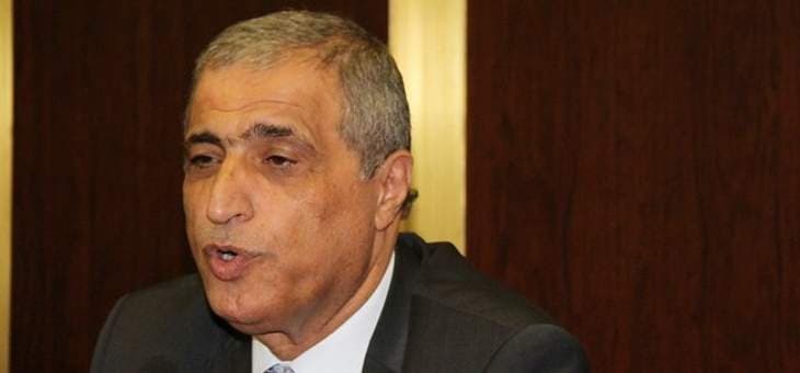 هاشم: علينا أن نغلب المصلحة الجامعة على المواقف السياسية والحزبية